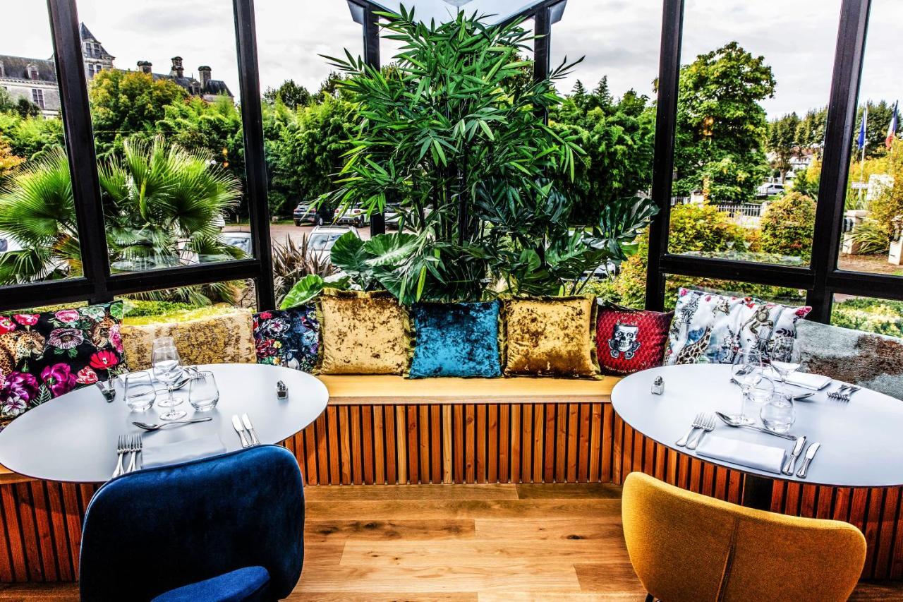 Hotel Restaurant Du Chateau De La Tour Beguey Екстер'єр фото