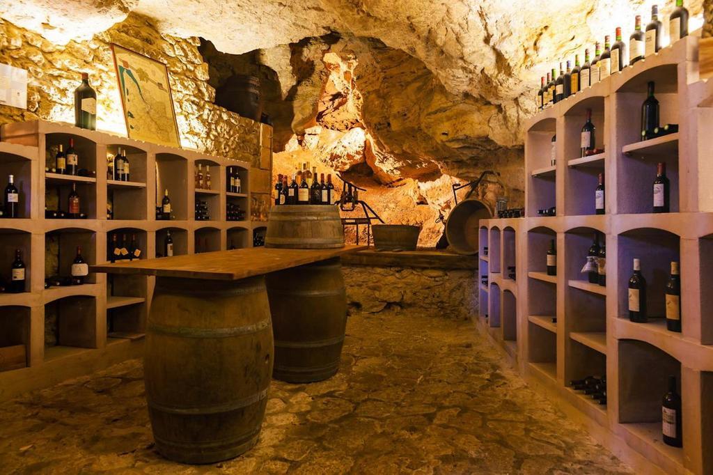 Hotel Restaurant Du Chateau De La Tour Beguey Екстер'єр фото