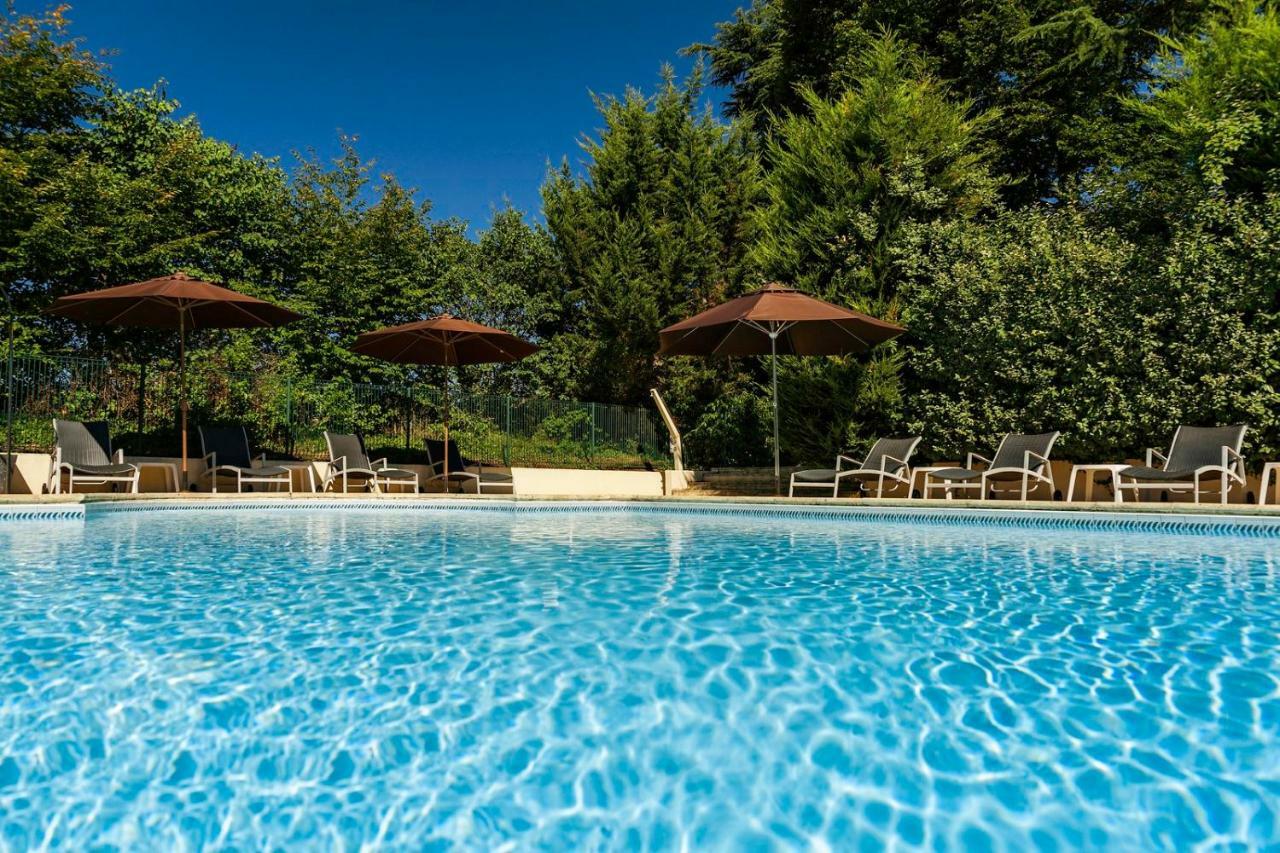 Hotel Restaurant Du Chateau De La Tour Beguey Екстер'єр фото