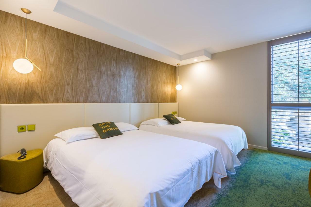 Hotel Restaurant Du Chateau De La Tour Beguey Екстер'єр фото
